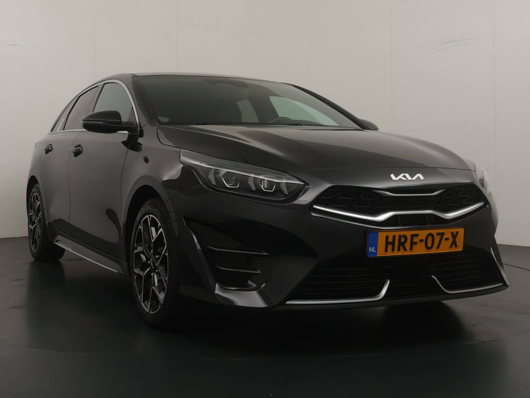 Kia ProCeed