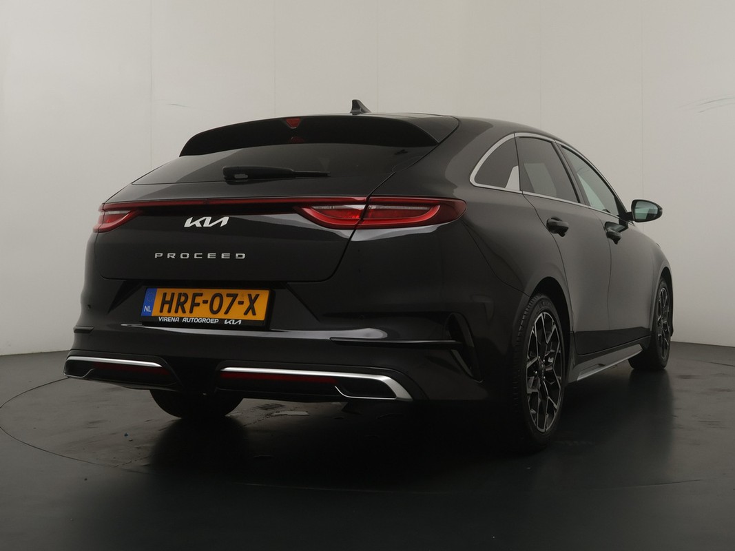Kia ProCeed