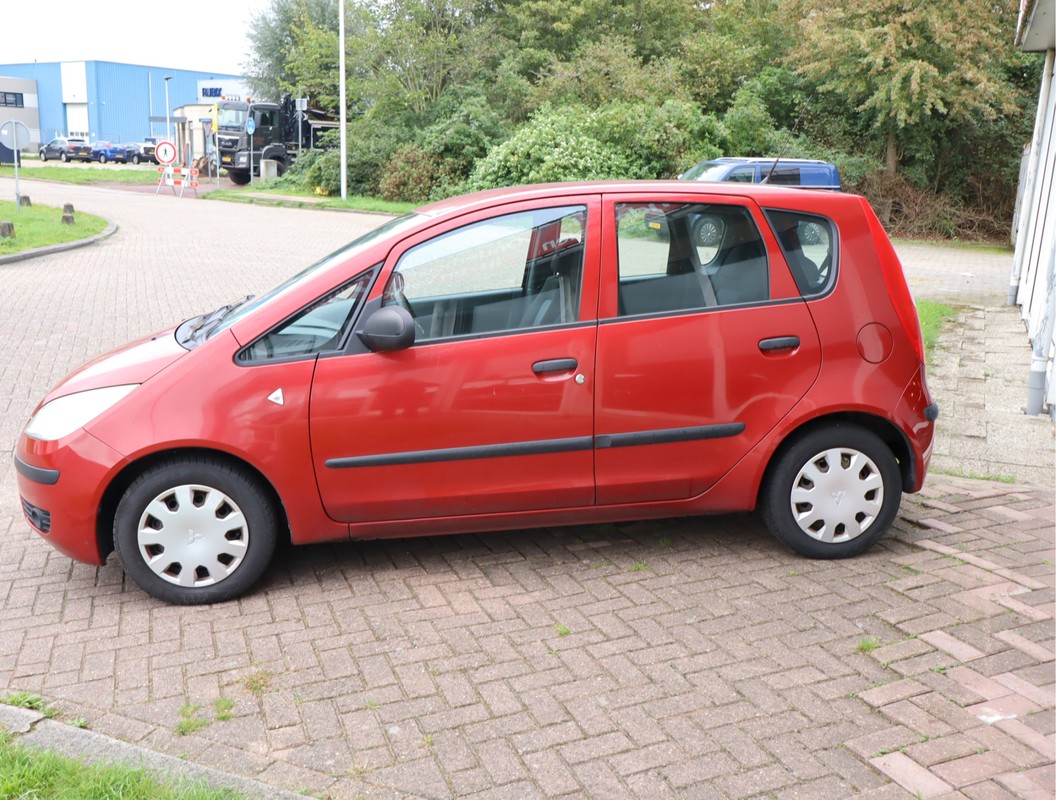Mitsubishi Colt