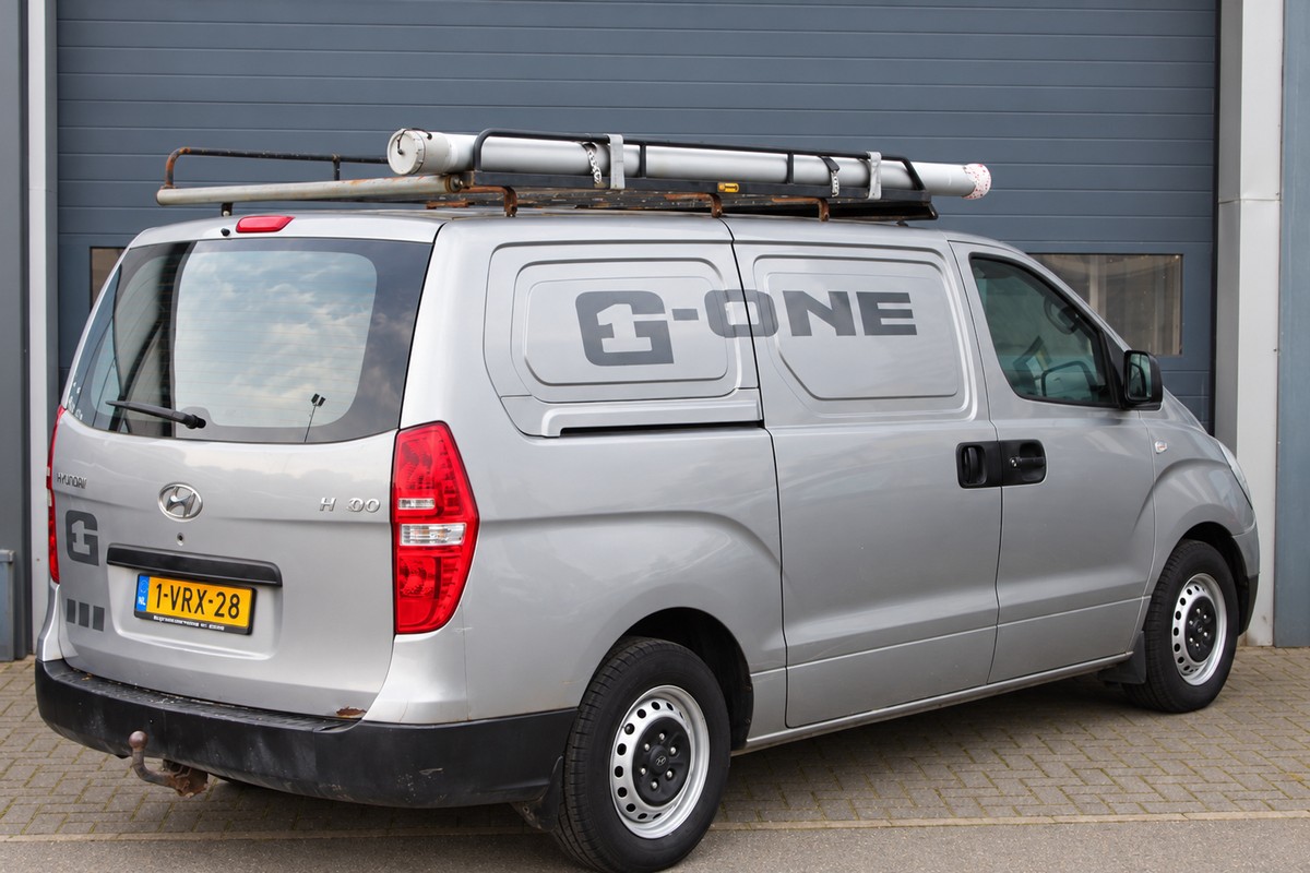 Hyundai H300