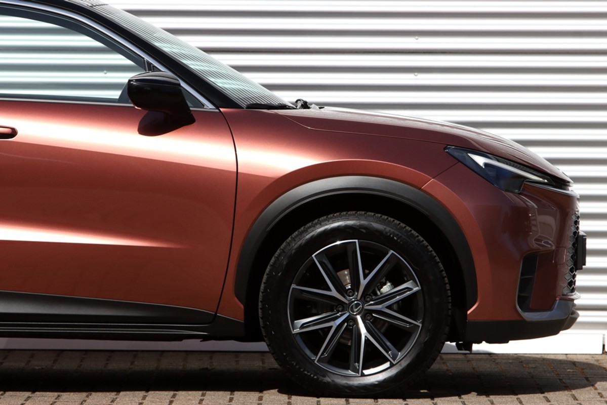 Lexus LBX