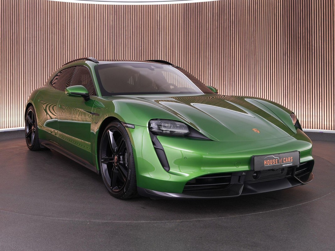 Porsche Taycan