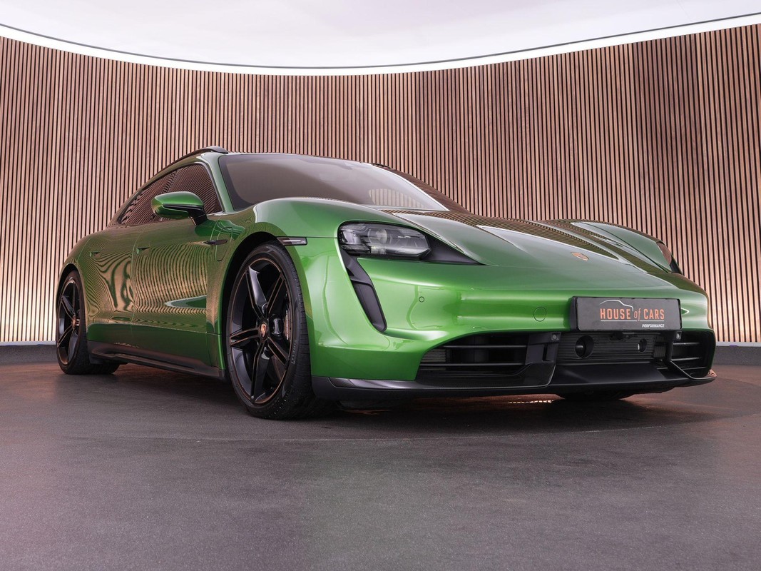 Porsche Taycan