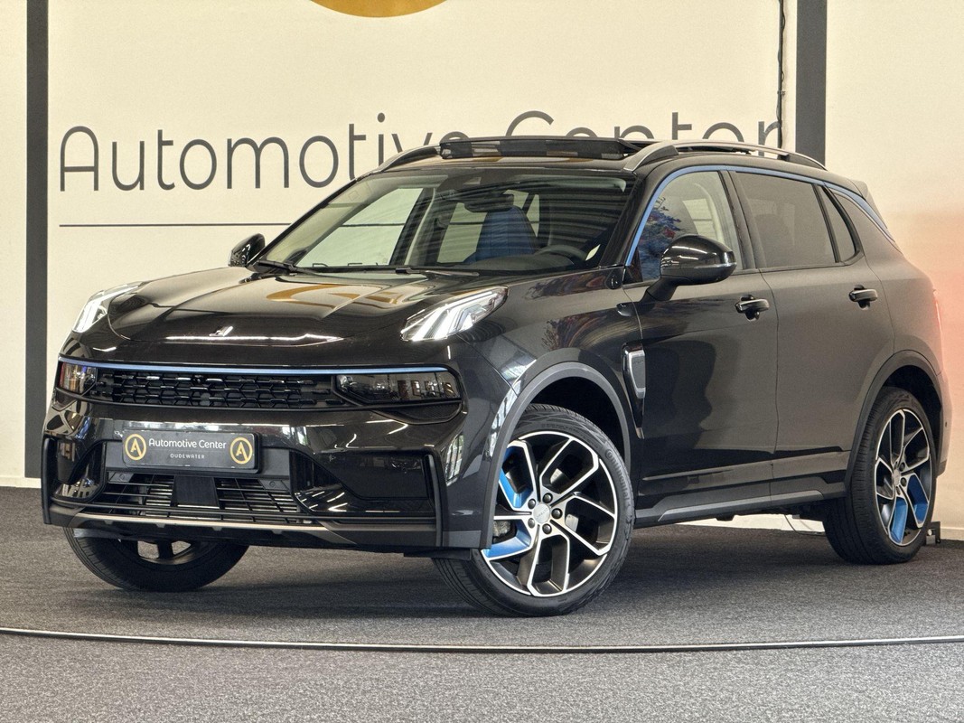Lynk & Co 01
