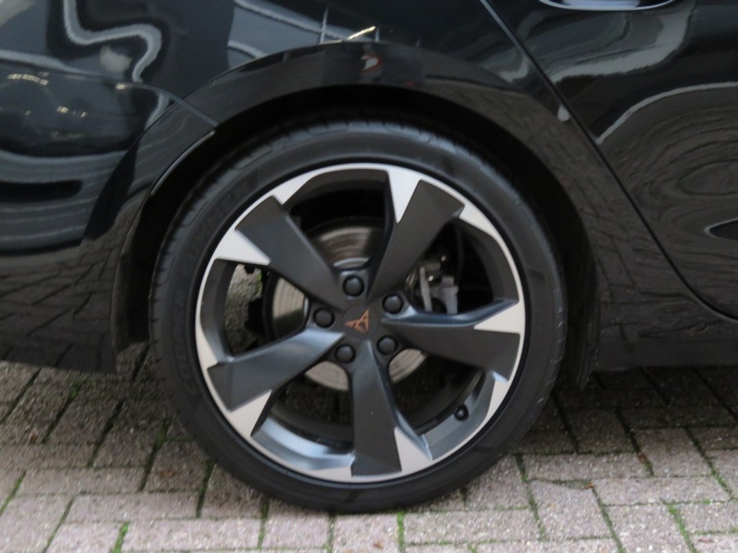 CUPRA Leon Sportstourer