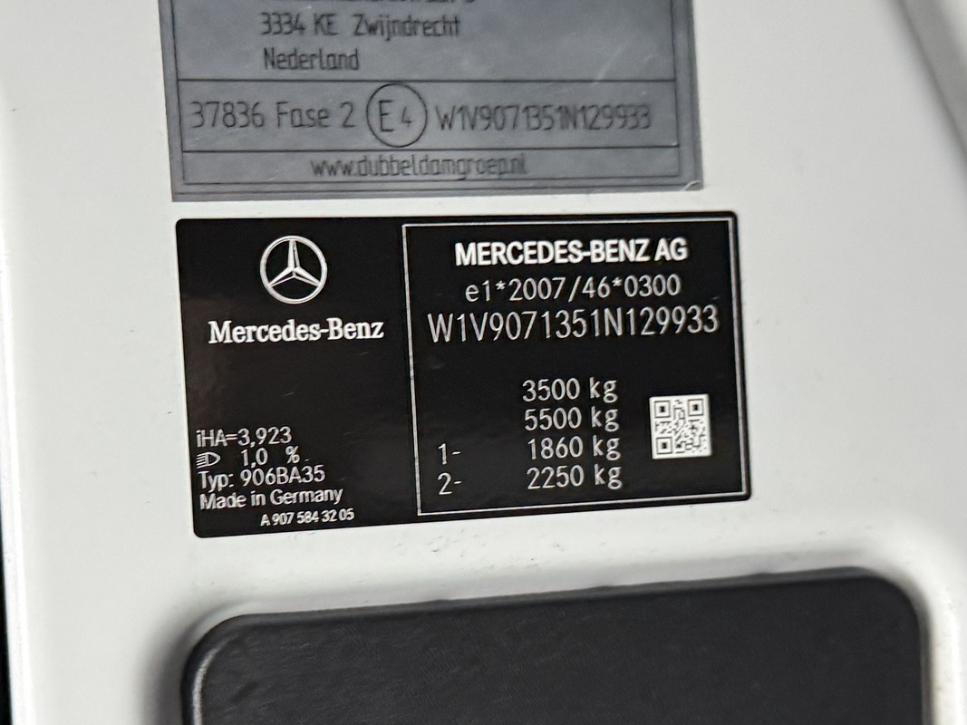 Mercedes-Benz Sprinter