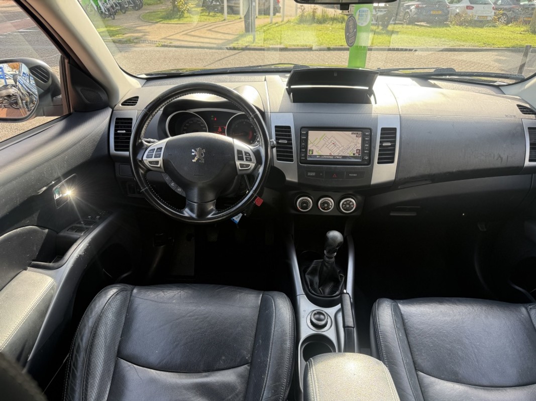 Peugeot 4007