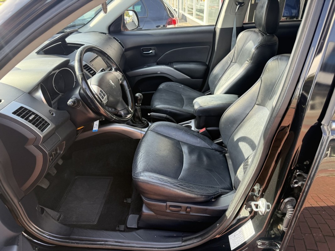 Peugeot 4007