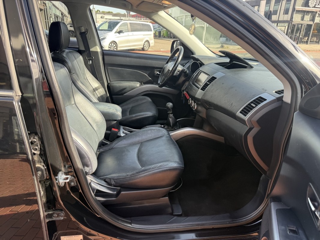 Peugeot 4007