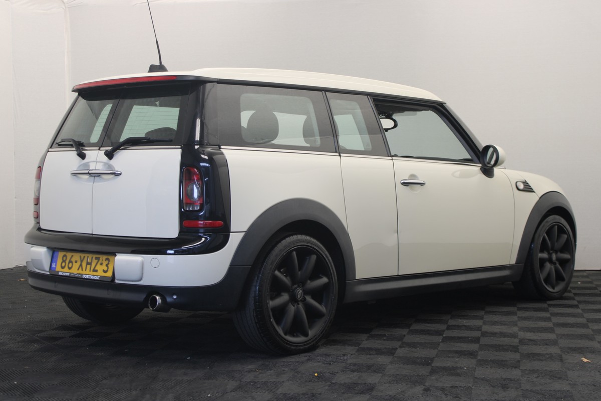 MINI Clubman