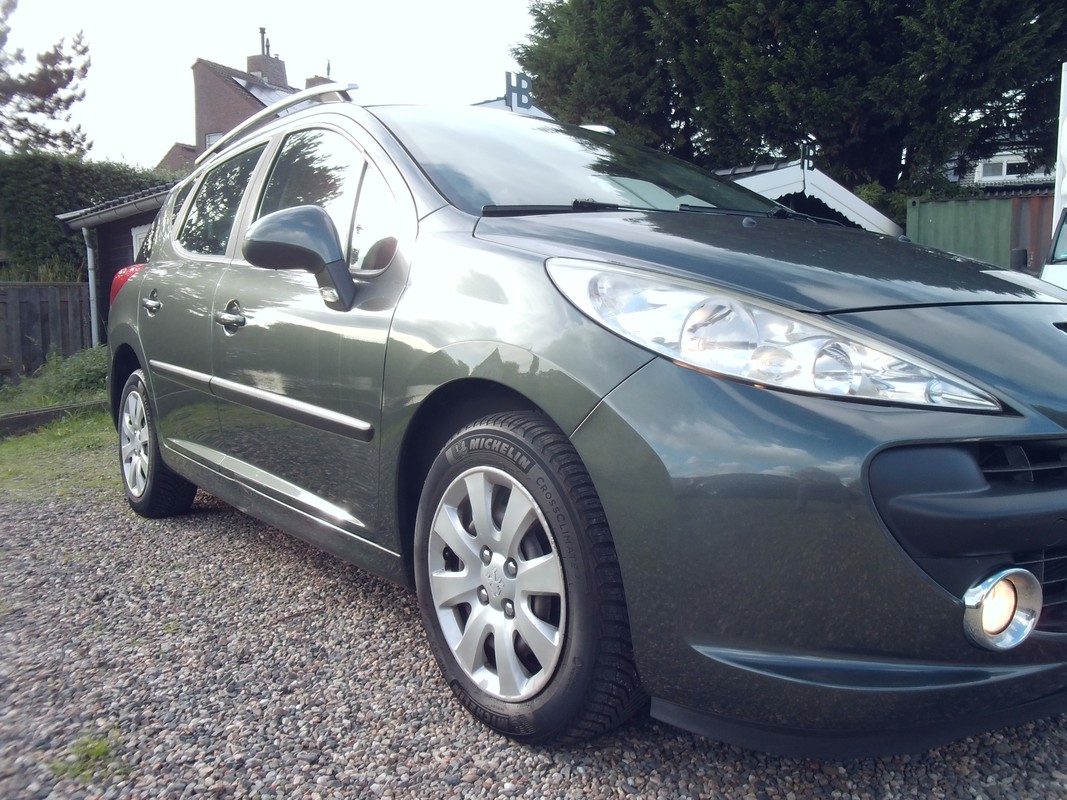 Peugeot 207