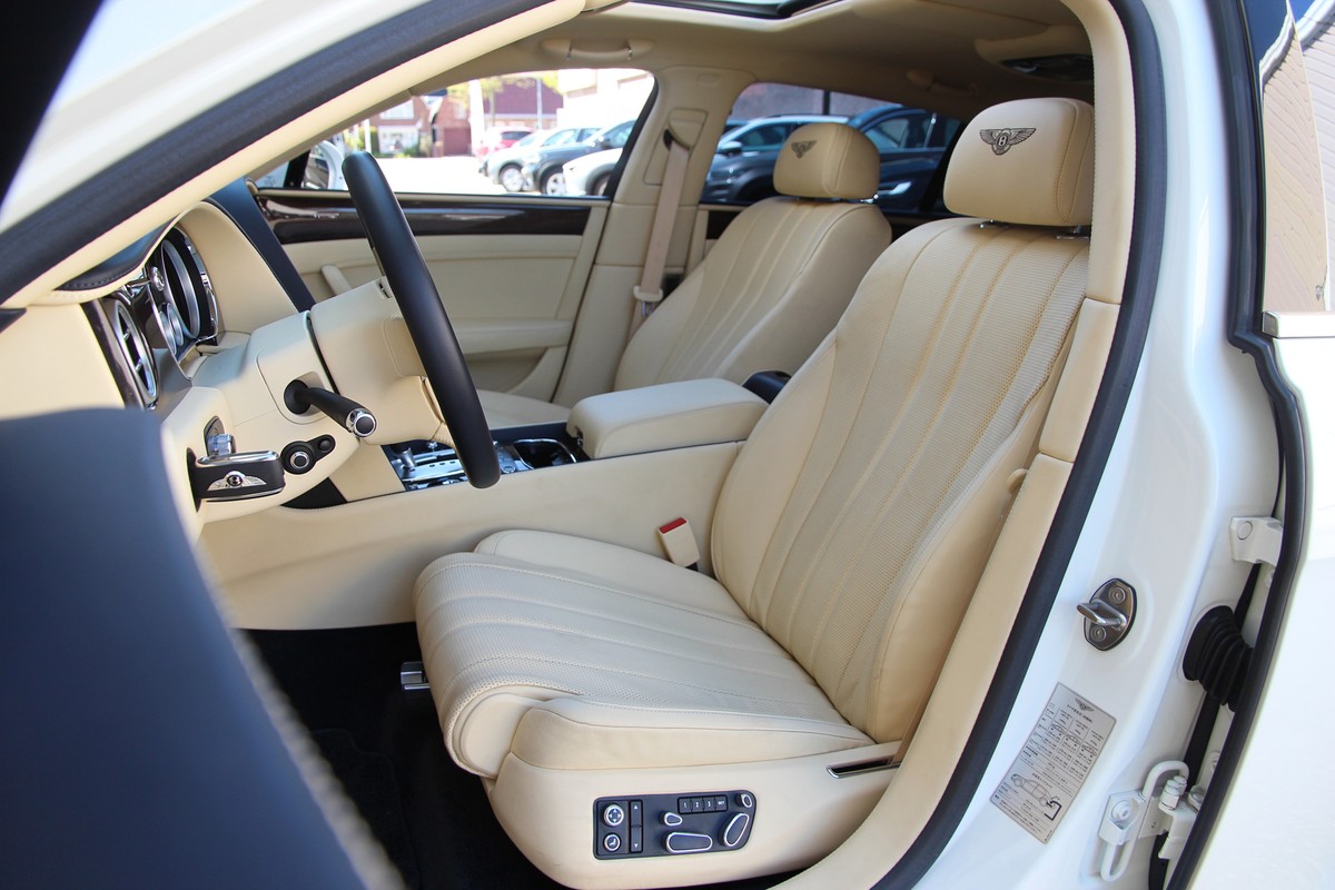 Bentley Flying Spur