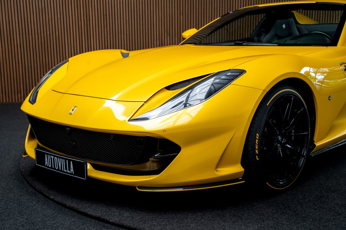 Ferrari 812 GTS