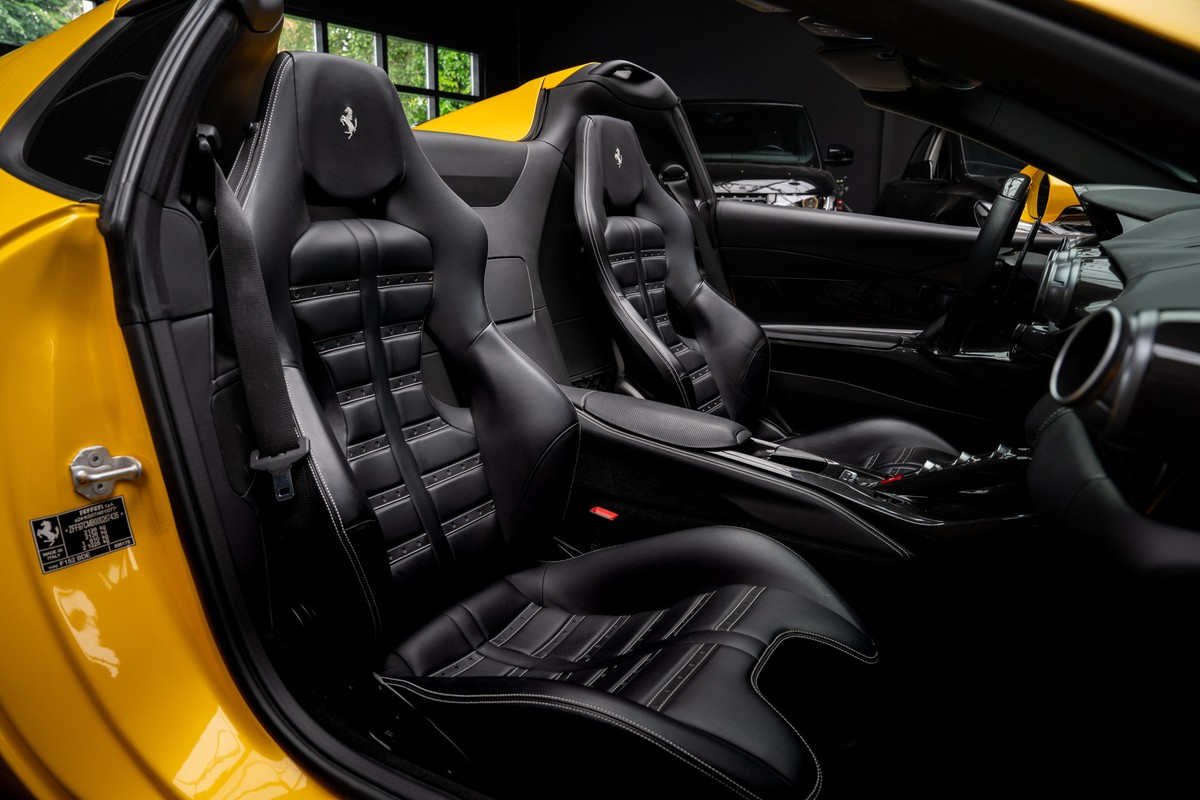 Ferrari 812 GTS