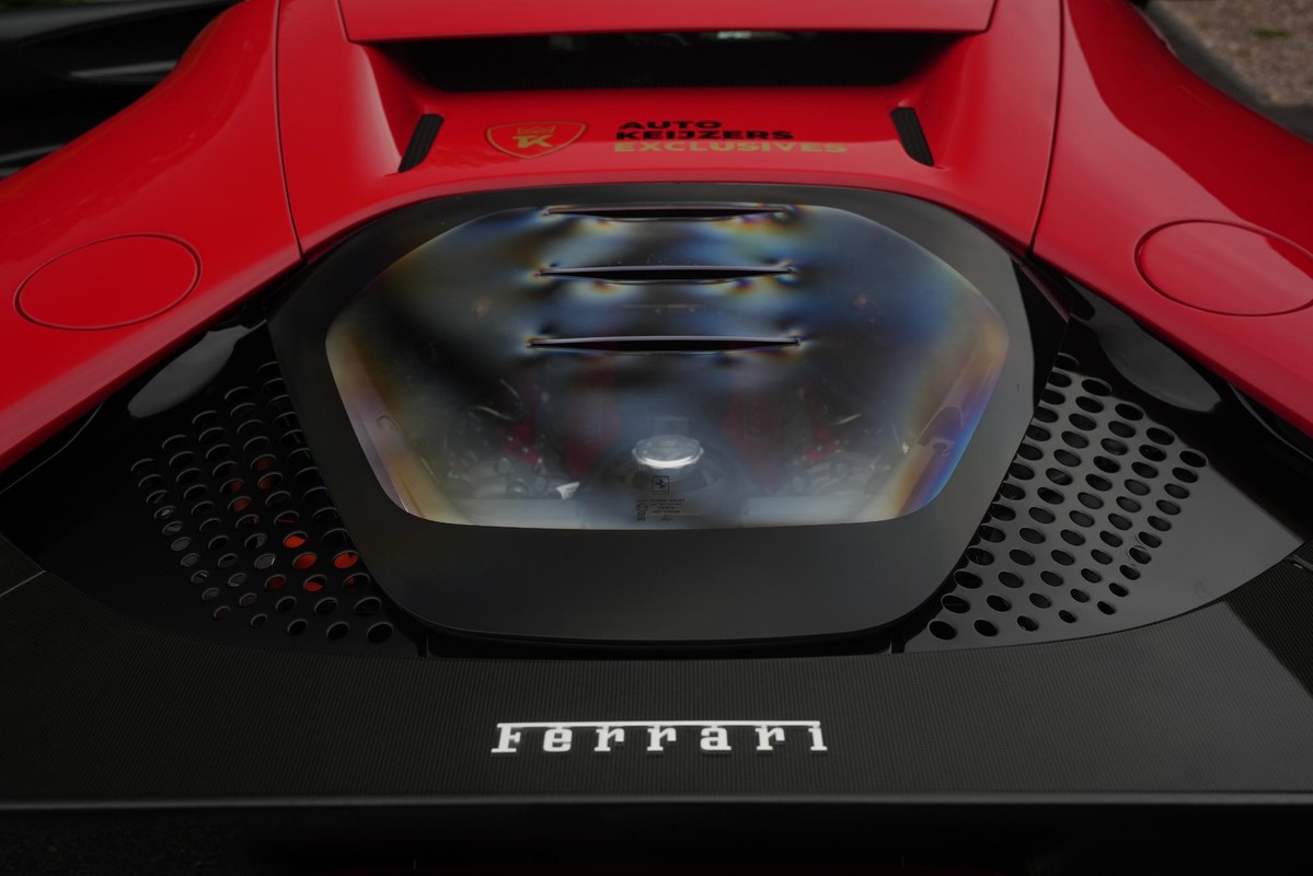 Ferrari SF90 Stradale