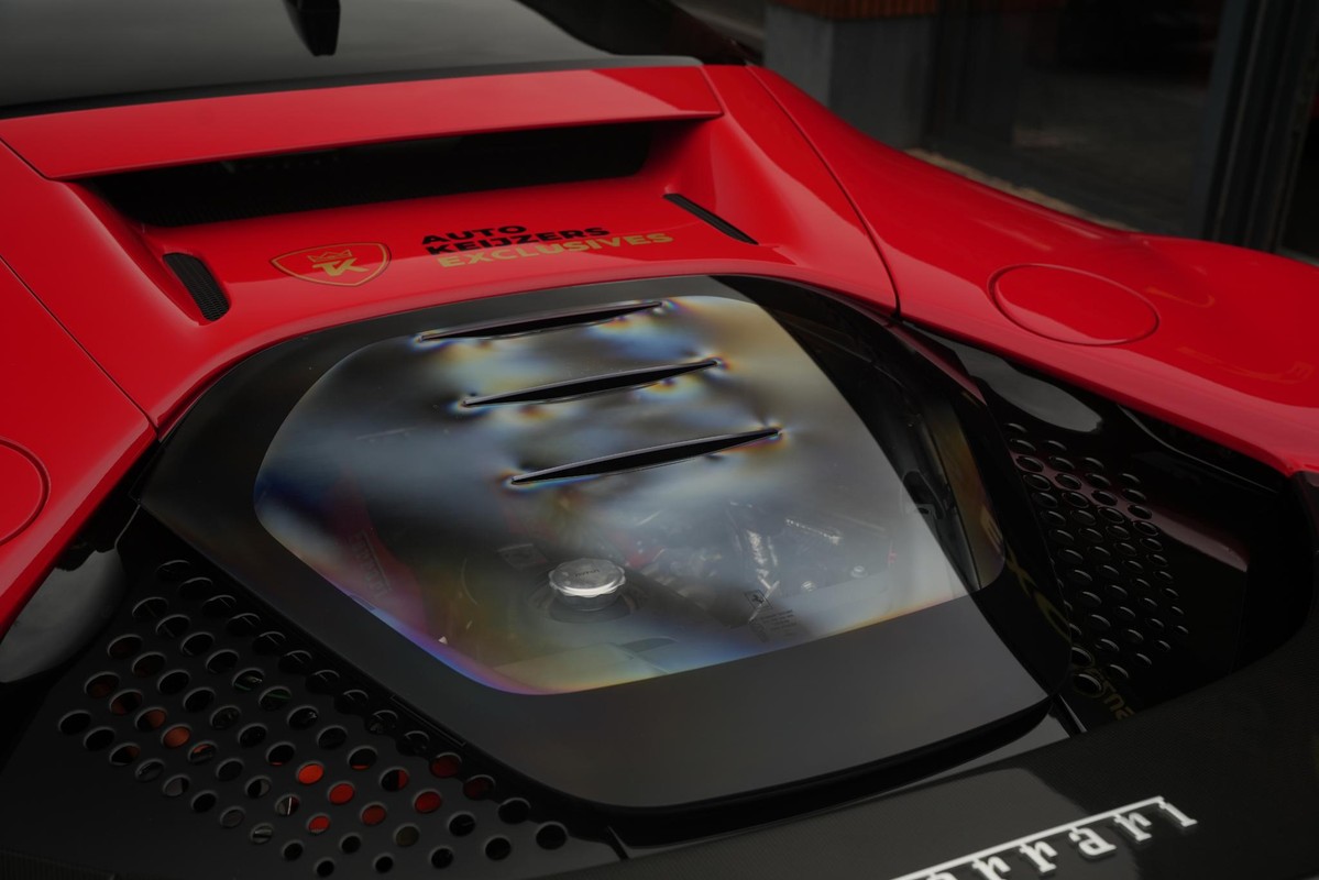 Ferrari SF90 Stradale