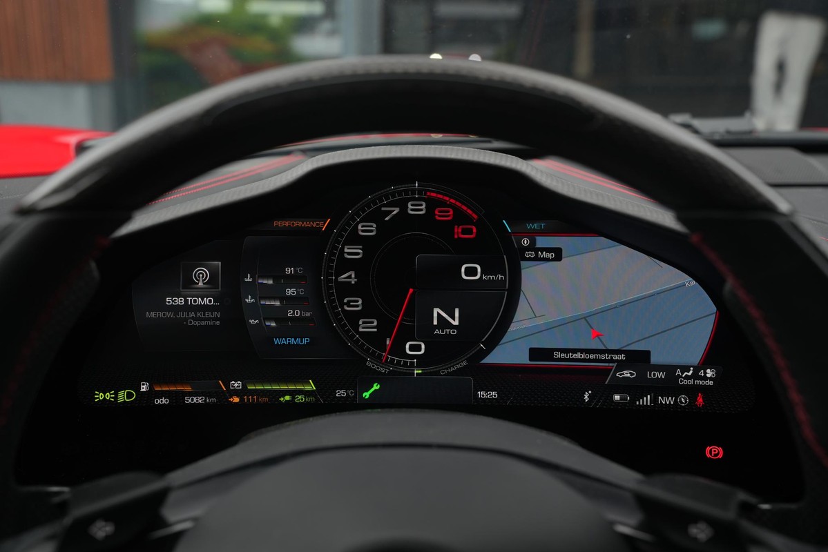 Ferrari SF90 Stradale