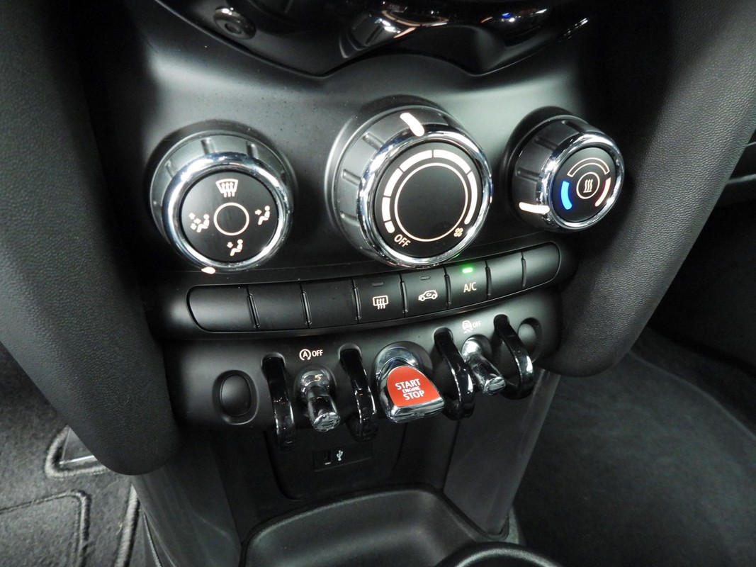MINI 3-Deurs
