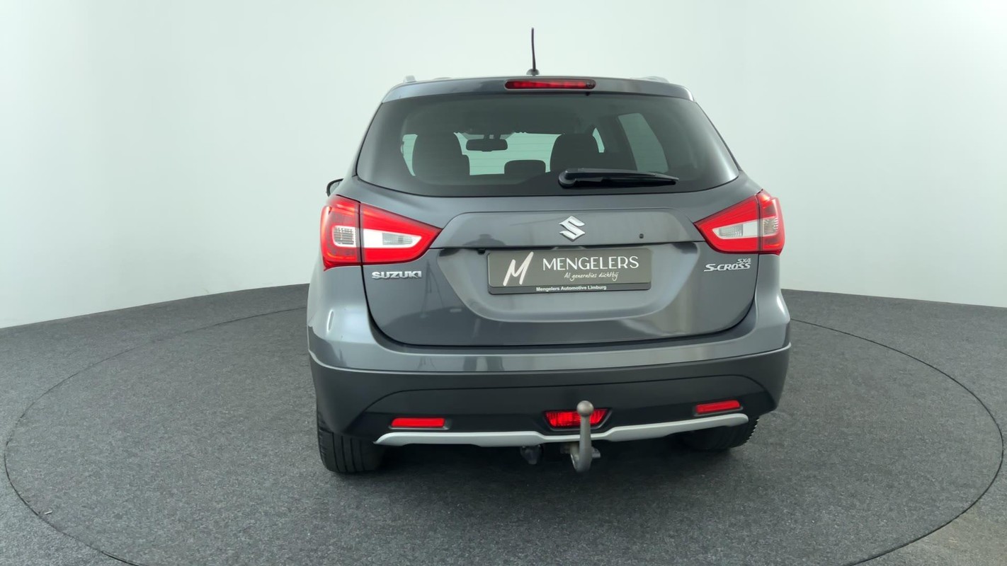 Suzuki S-Cross