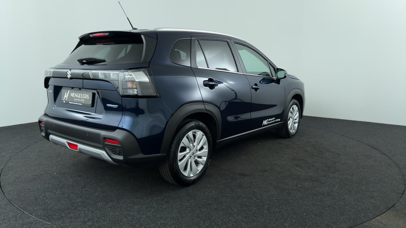 Suzuki S-Cross
