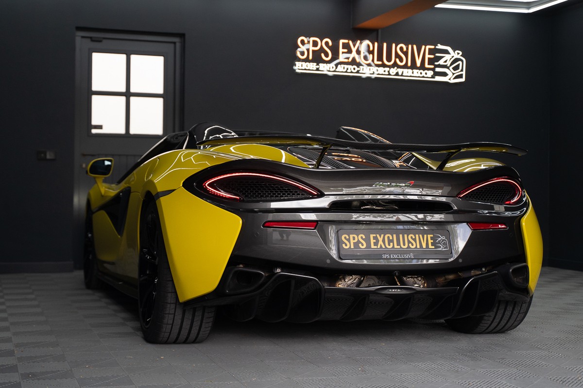 McLaren 570S