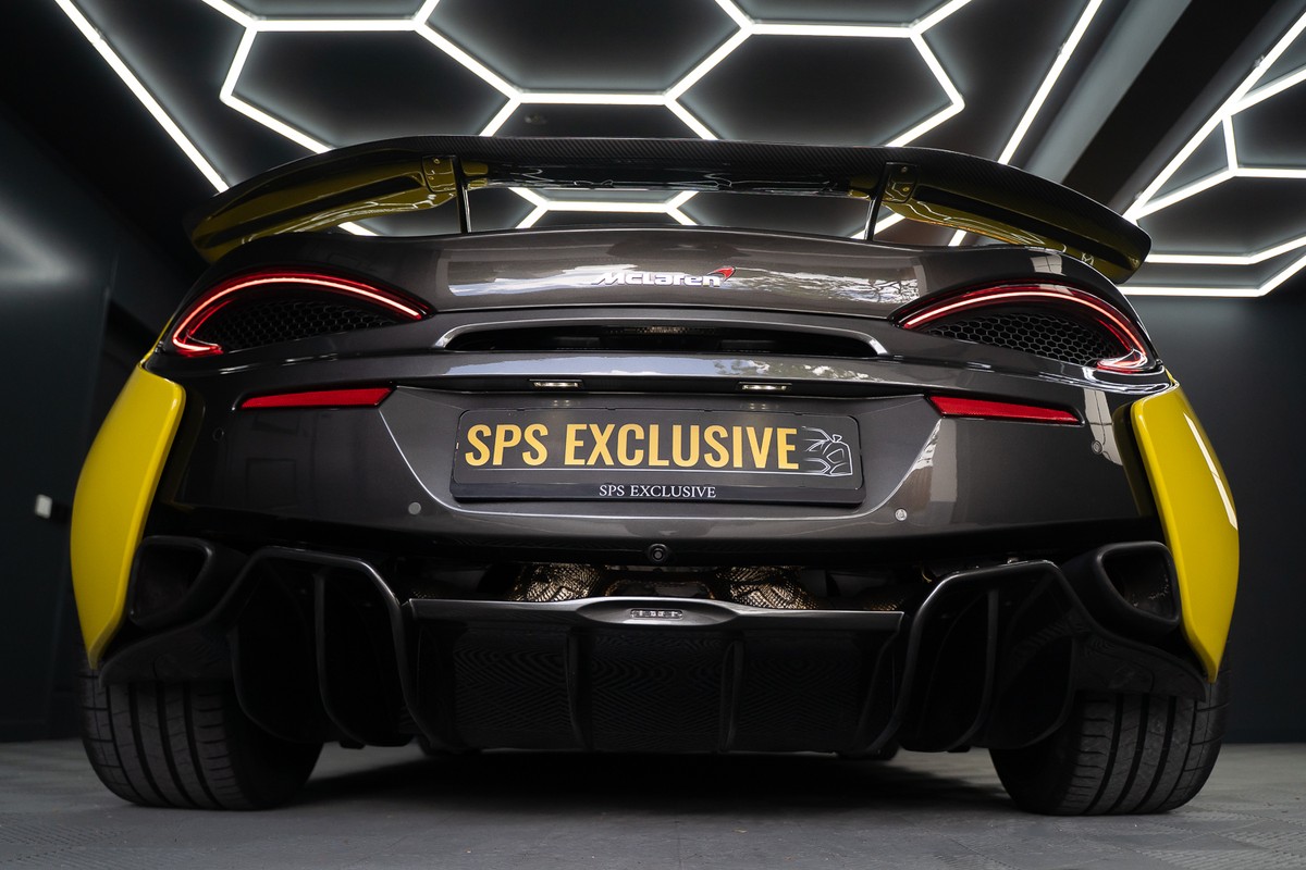 McLaren 570S