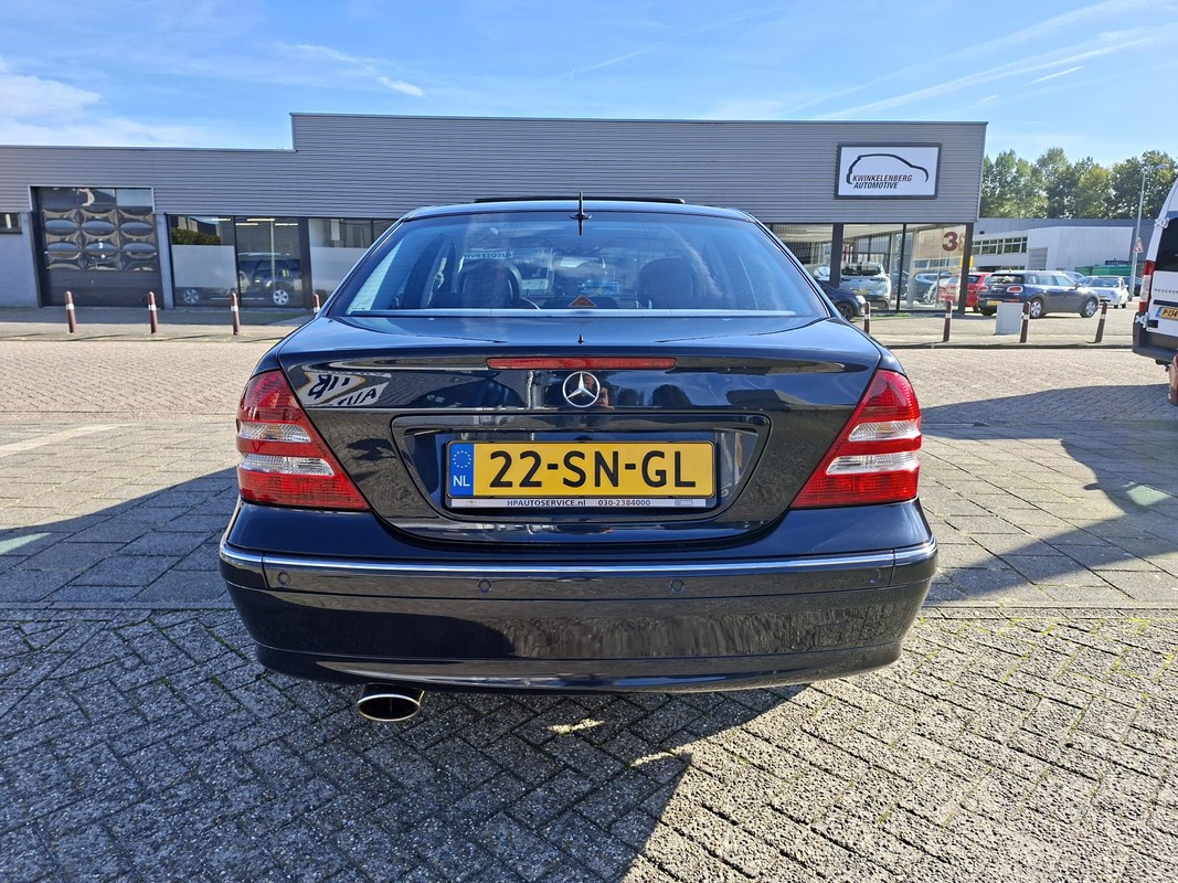 Mercedes-Benz C-Klasse