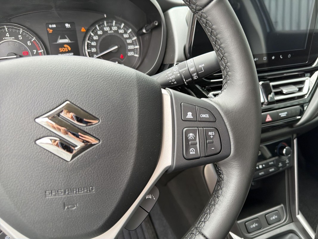 Suzuki S-Cross