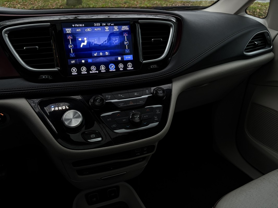 Chrysler Grand Voyager