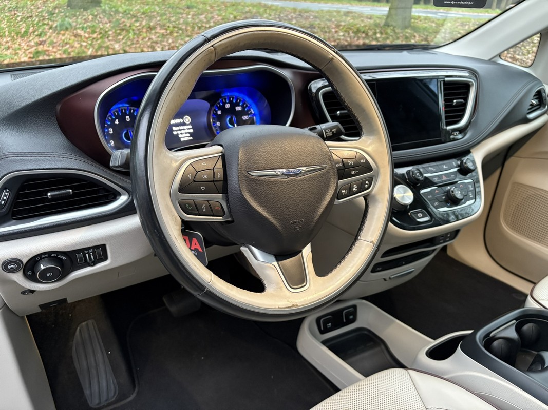 Chrysler Grand Voyager