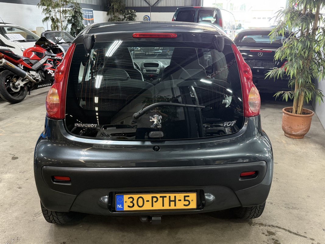 Peugeot 107