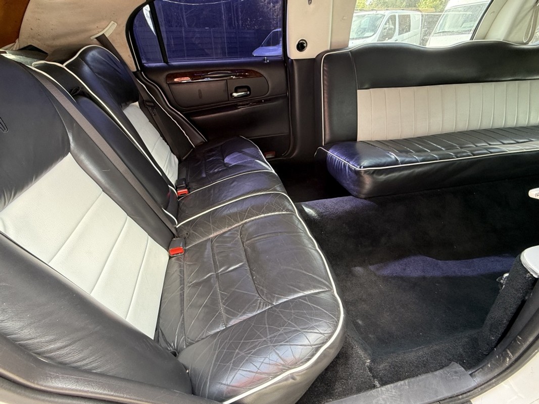 Lincoln Town Car