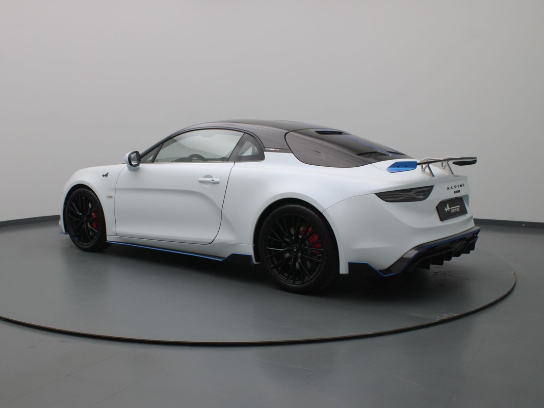 Alpine A110