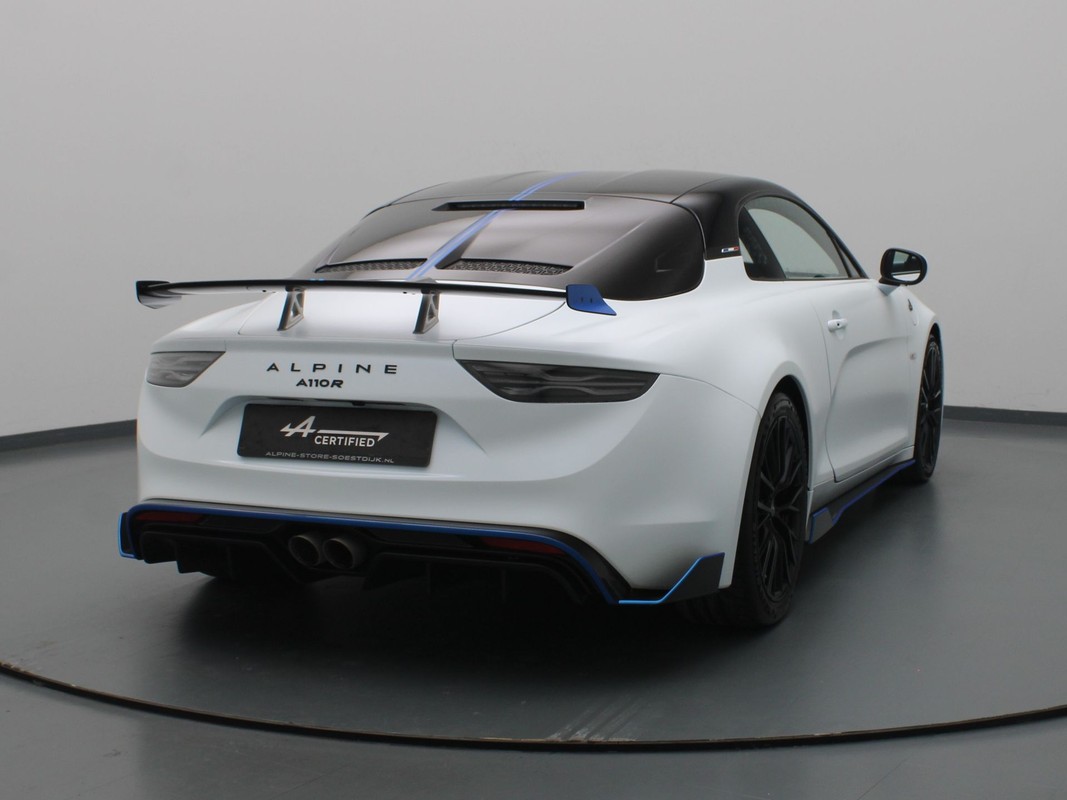 Alpine A110