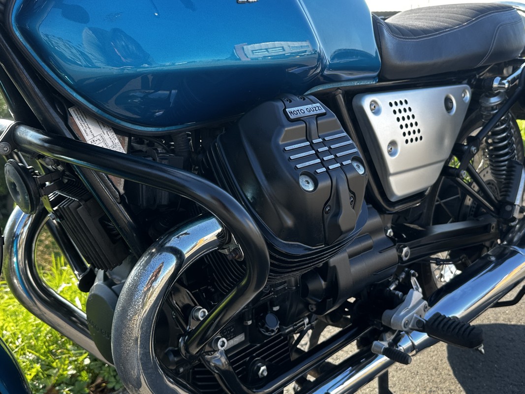 Moto Guzzi V7