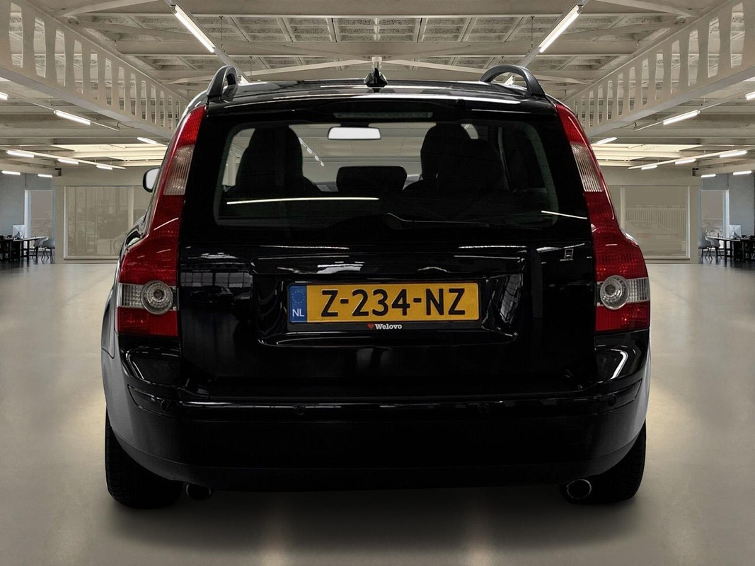 Volvo V50