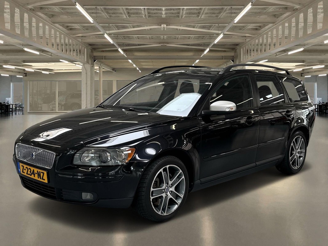Volvo V50