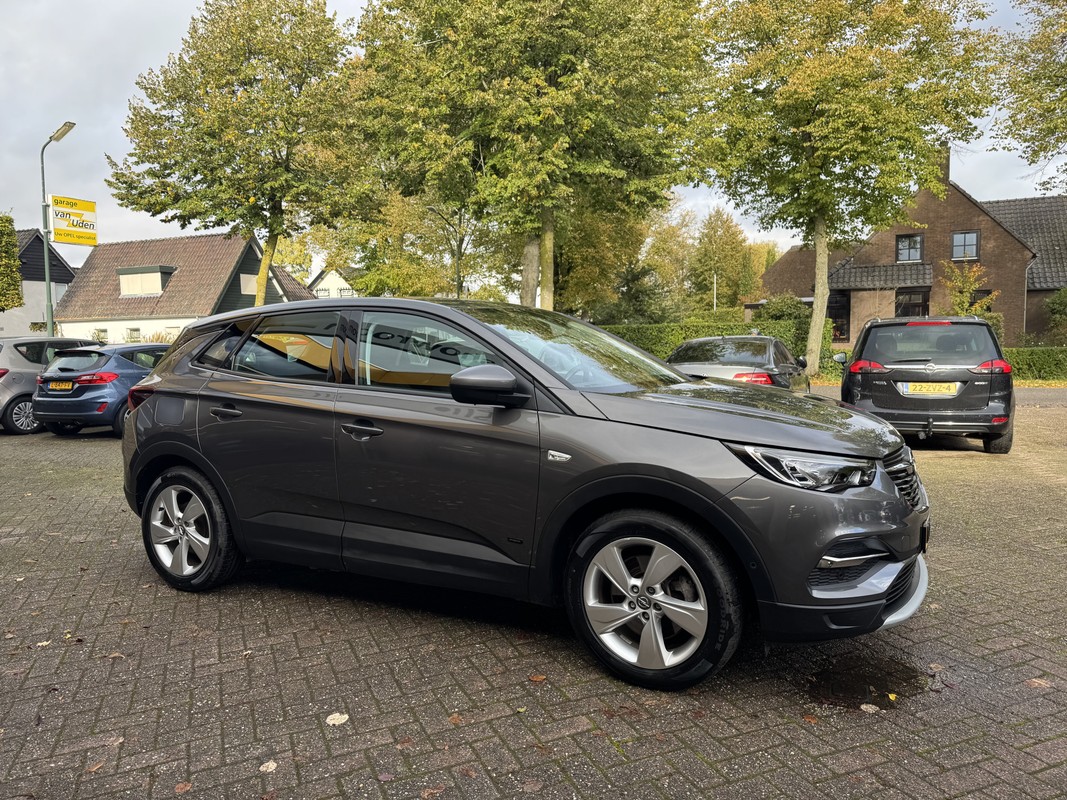 Opel Grandland X