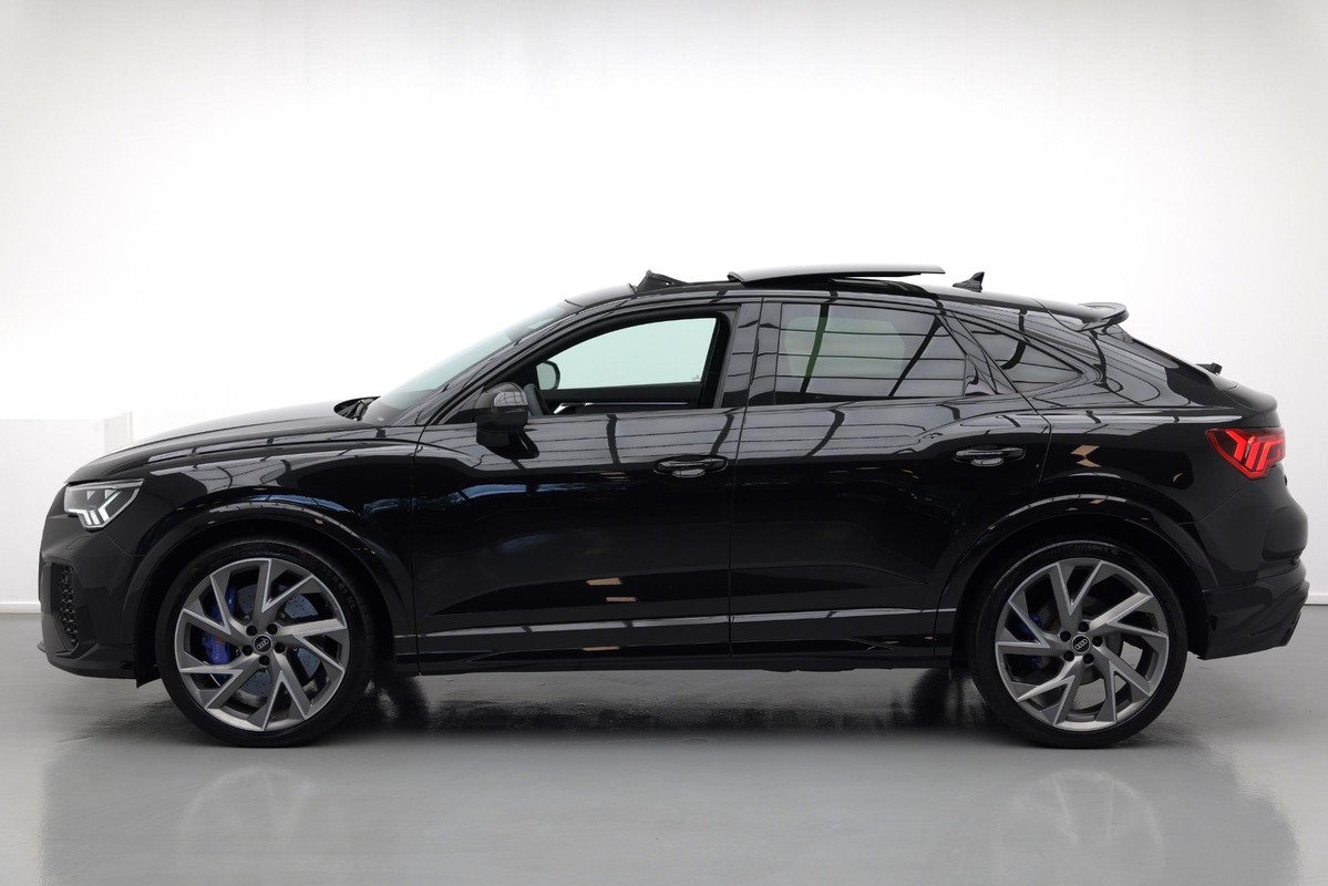 Audi RSQ3