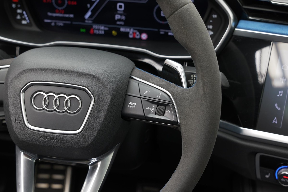 Audi RSQ3