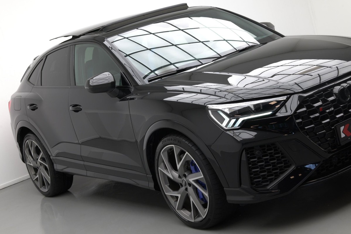 Audi RSQ3