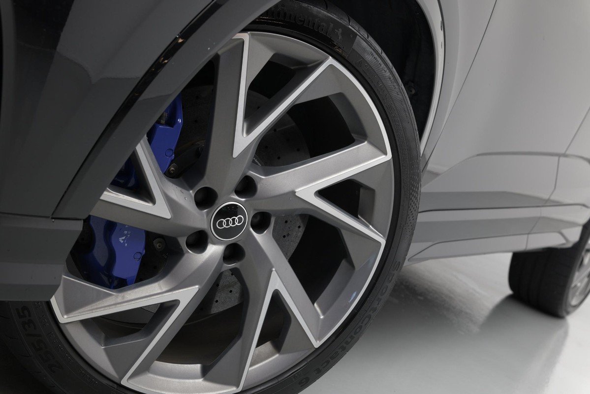 Audi RSQ3