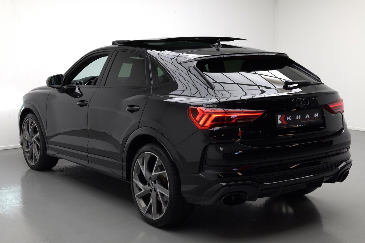 Audi RSQ3