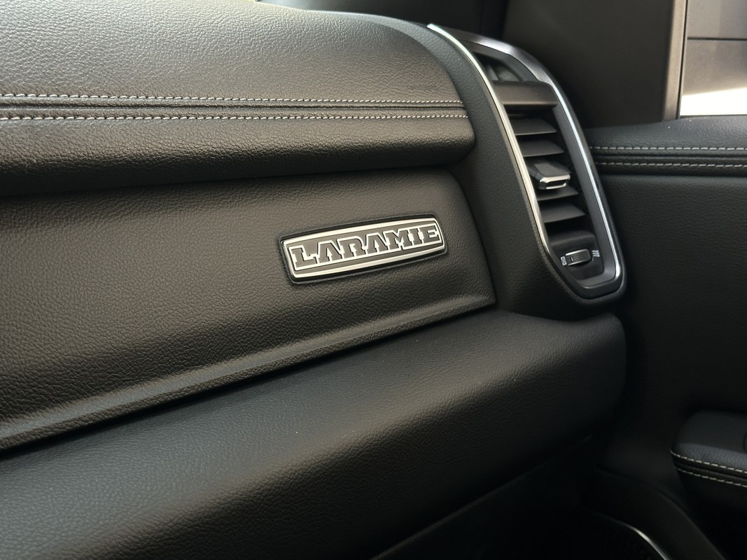 Dodge Ram Pick-Up