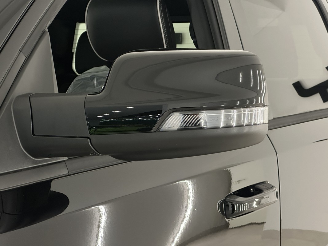 Dodge Ram Pick-Up