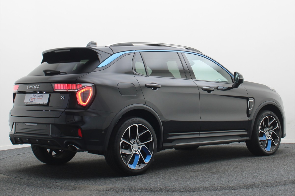Lynk & Co 01