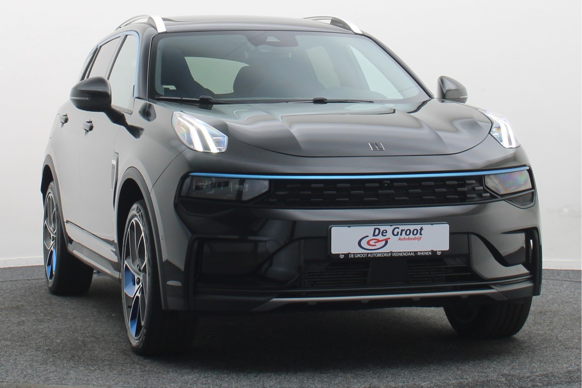 Lynk & Co 01