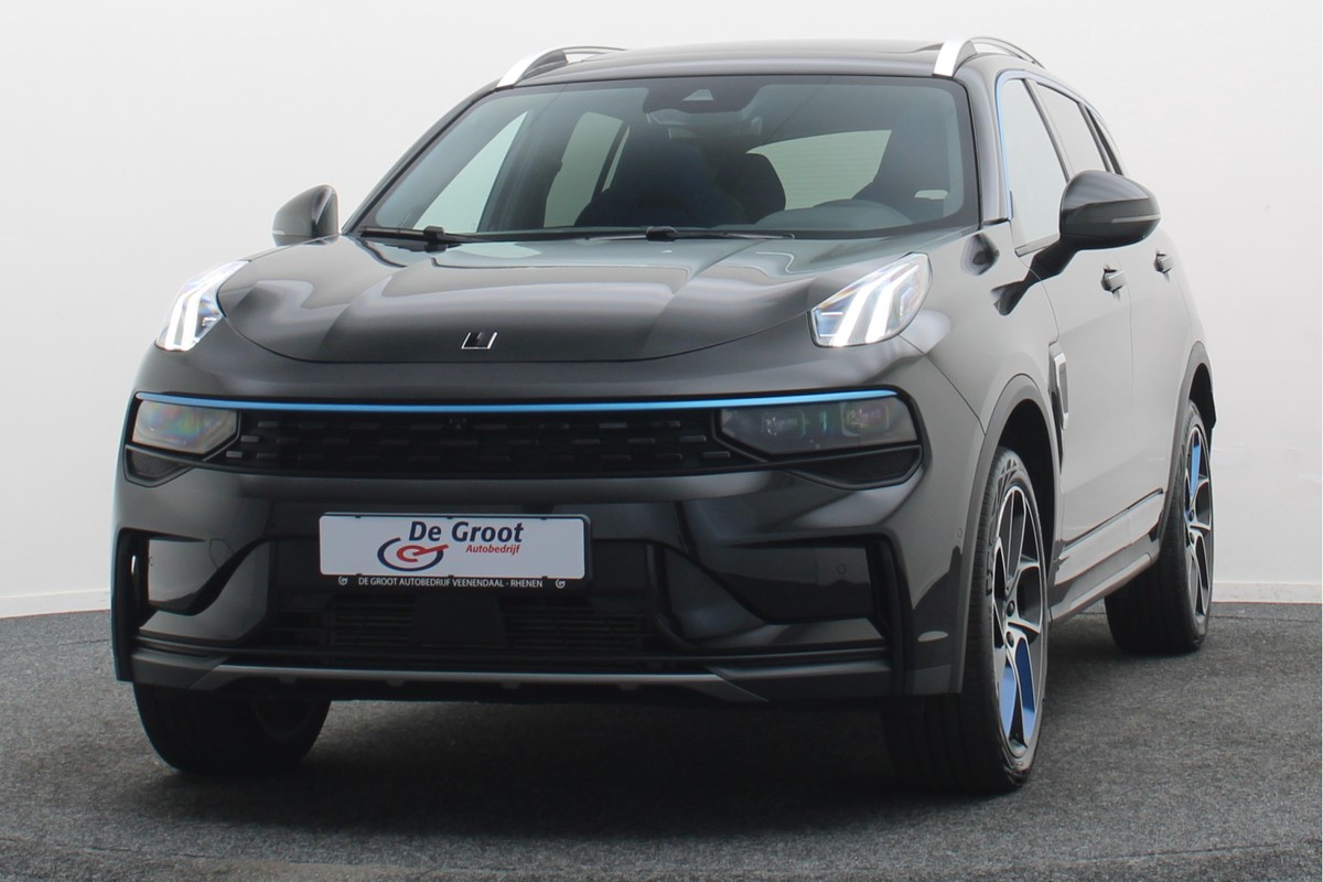 Lynk & Co 01