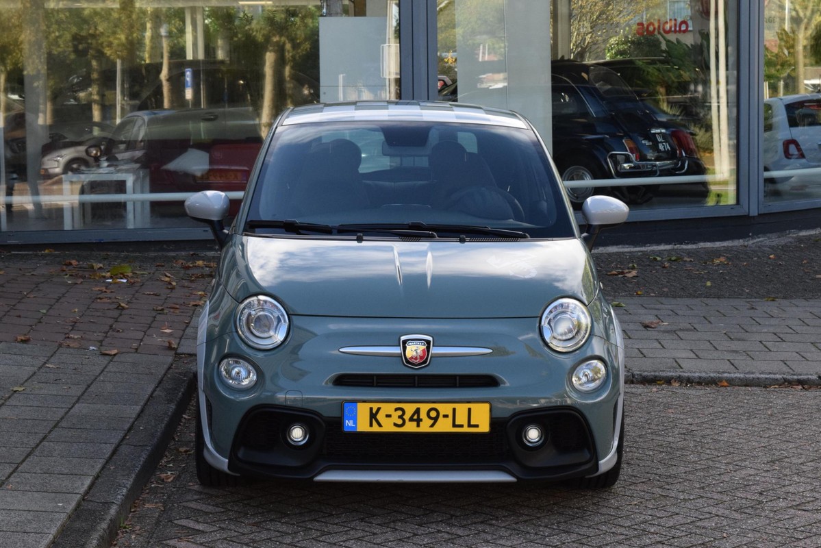 Abarth 695