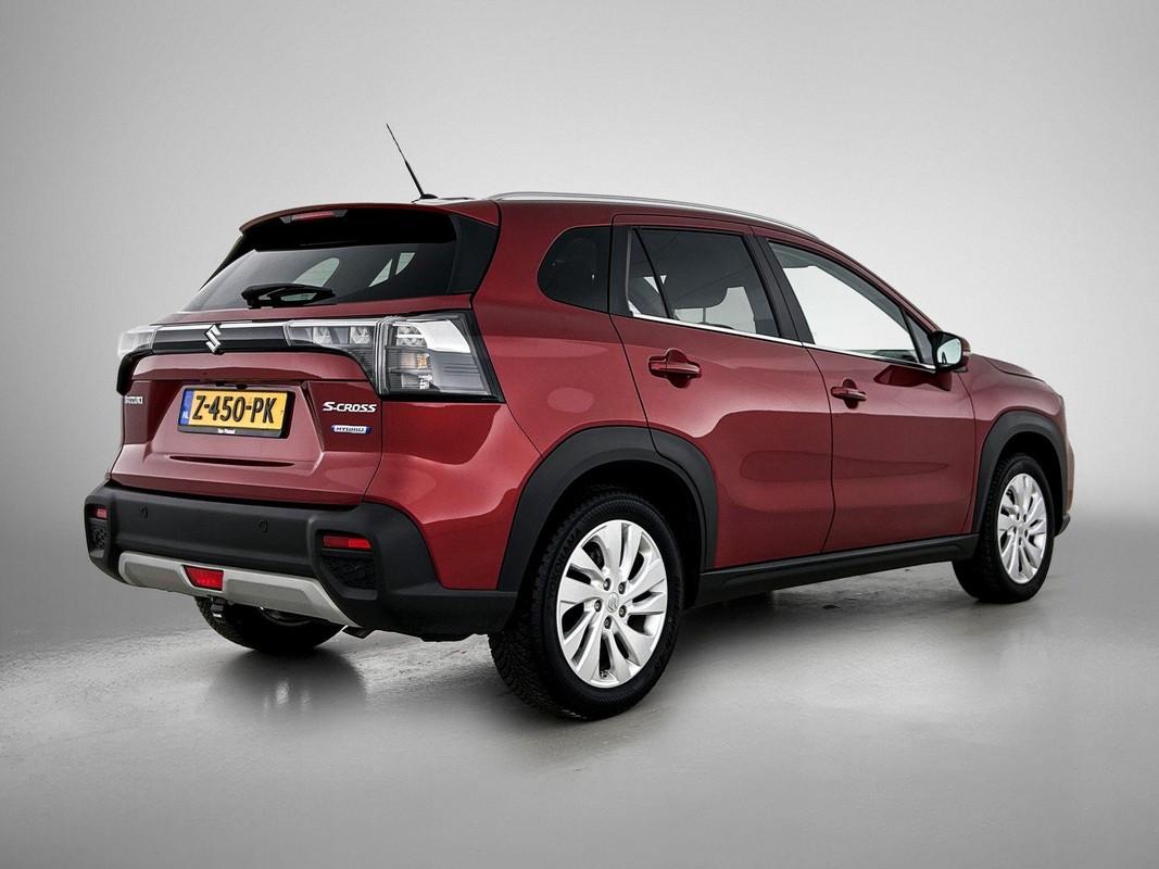 Suzuki S-Cross